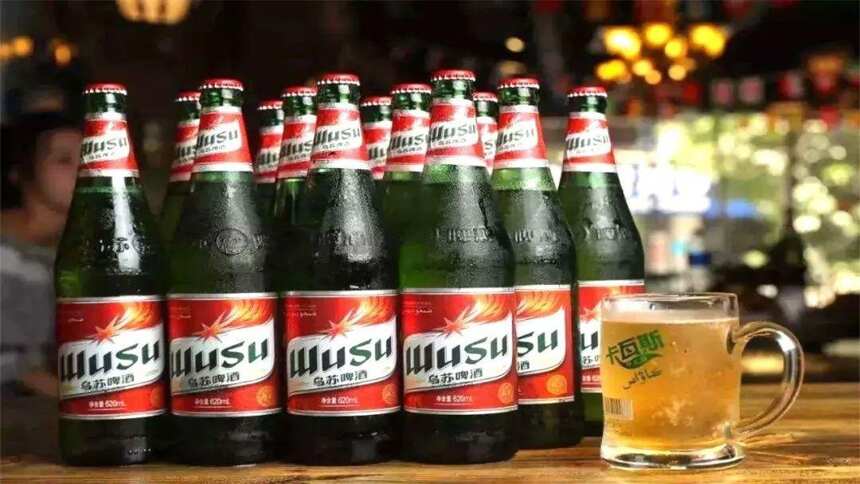 据酒界流传，这家外国公司太懂营销了，让中国消费者高价喝水啤？