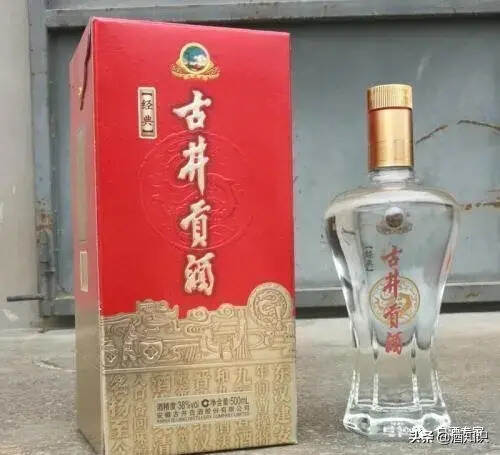 中国老字号白酒排行榜出炉，款款都是极品，喝过的都老了