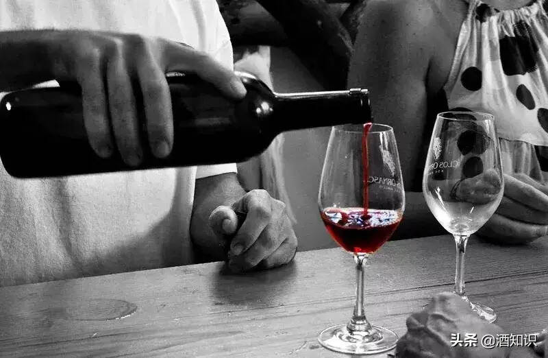 葡萄酒的年份、灌装期、保质期和适饮期有什么区别？
