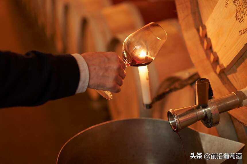 葡萄酒的风味是发酵过程的表达，现代葡萄酒酿造技术带来重大变革