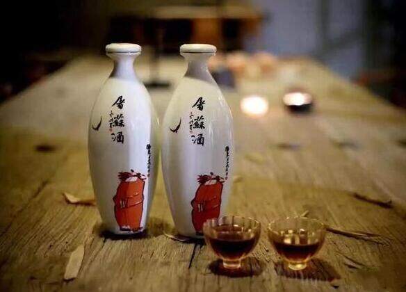 屠苏酒是什么节日喝的，古代大年初一喝的药酒最小的先喝