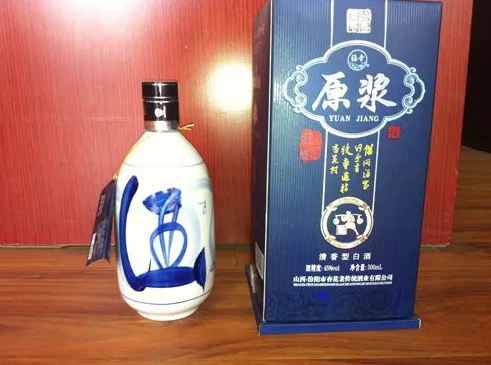 汾酒产地杏花村中华第一村，最早的国酒酿造地还产出两款药酒