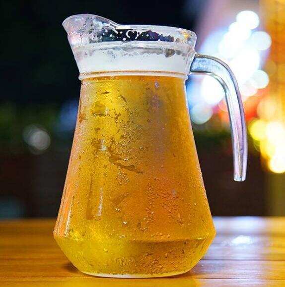 一扎啤酒是多少升，多为1-2升的生啤具体得看容器大小