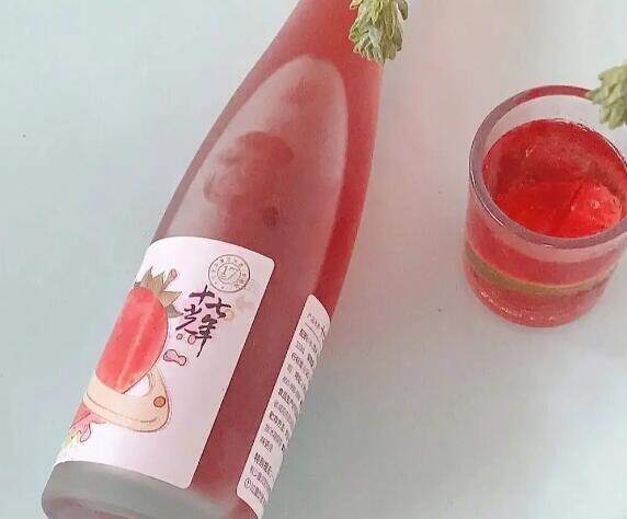 十七光年果酒是哪个公司的哪个味道好喝，上海贵酒旗下最推荐草莓味