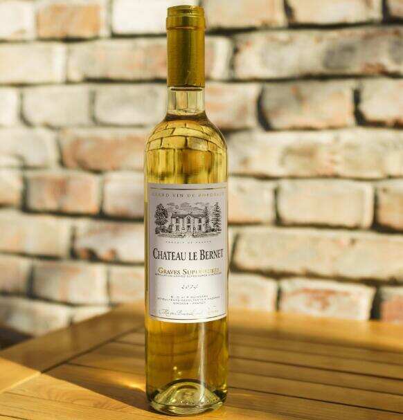 波尔多格拉夫葡萄酒怎么样，以口感圆润细腻的白葡萄酒闻名