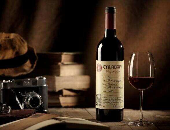 红酒单宁是什么意思，是丰富葡萄酒口感的酸性物质葡多酚