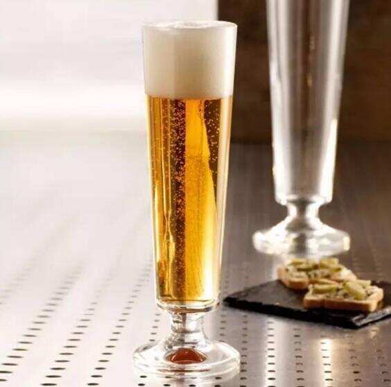 皮尔森啤酒属于什么啤酒，属于拉格啤酒的一种但起源更早