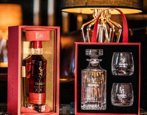 格兰菲迪22年多少钱一瓶，专为中国打造的喜庆高端酒售价2000元