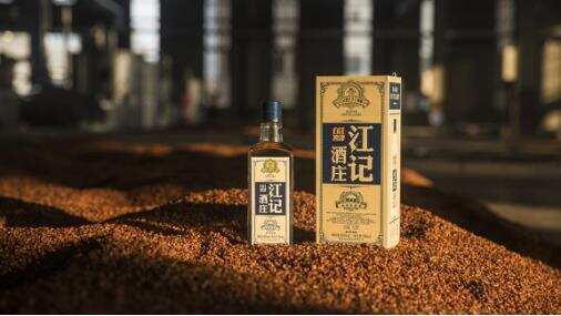 生产江小白的江记酒庄，拥有千年传统酿酒文化(是纯正高粱酒)