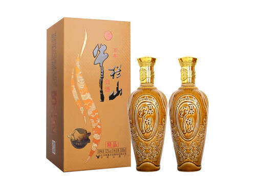 52度北京牛栏山百年牛栏山精品浓香型白酒500mlx2瓶礼盒装价格多少钱？