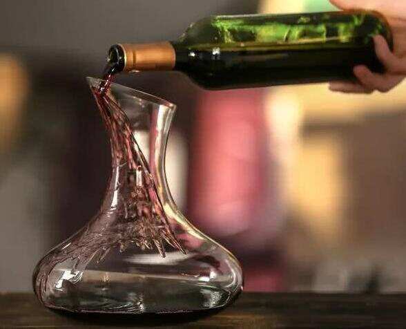 葡萄酒为什么要醒酒，让葡萄酒的口感得到升华但醒不好酒就毁了