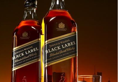 尊尼获加黑牌最低陈12年，高调和威士忌行业标准