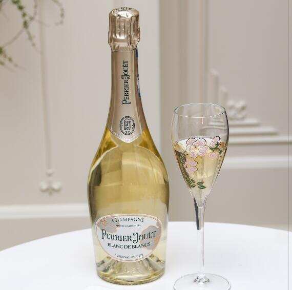 巴黎之花白中白香槟怎么样多少钱一瓶，口感活泼自然花香馥郁