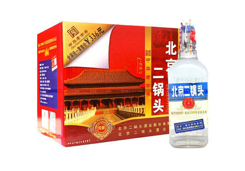 42度永丰牌北京白酒出口型小方瓶蓝标500mlx12瓶整箱价格？