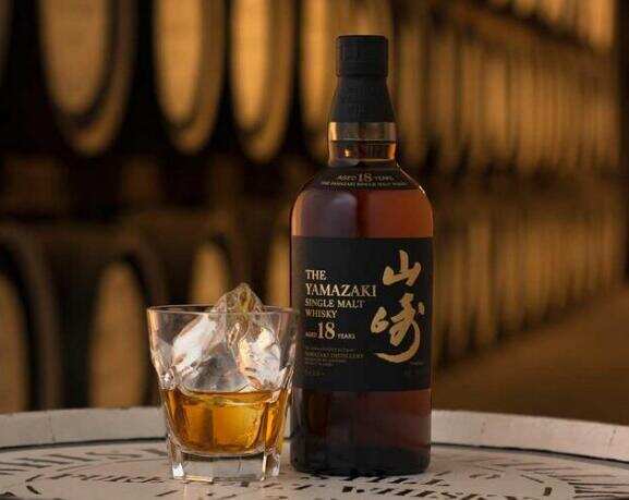 日本山崎威士忌18年多少钱，本身品质不错但售价7880壕无性价比