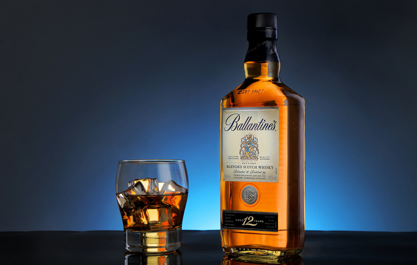 世界销量第二的百龄坛威士忌，醇厚甘甜口感丰富适合直饮