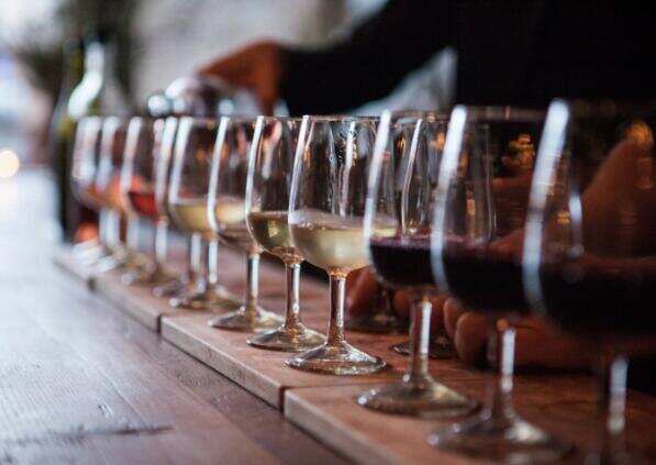 红酒ws是什么意思，是全球最具权威的酒评机构葡萄酒观察家