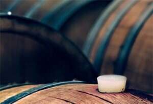 不锈钢桶和橡木桶陈酿葡萄酒有什么区别？