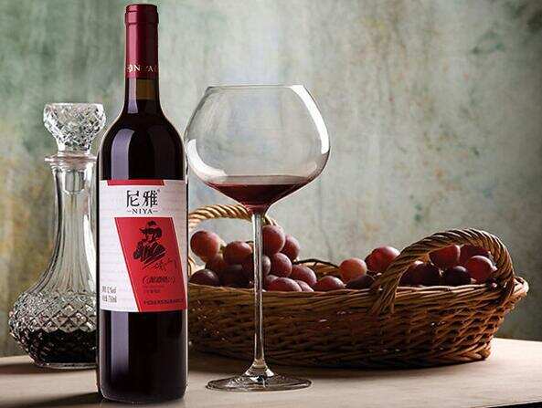 最新尼雅赤霞珠干红葡萄酒价格表，国际有名的高性价比之选