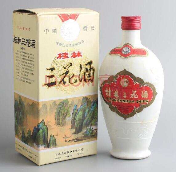 中国白酒分几种香型，主要有12种香型各有各的口味特点