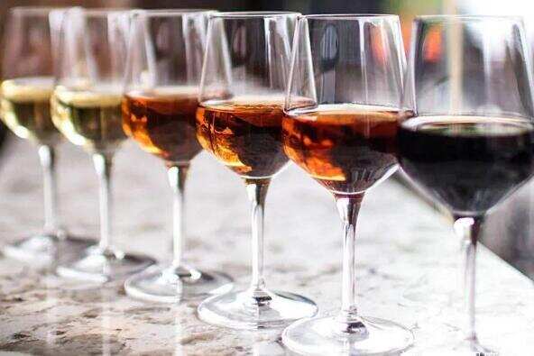 红酒有哪几种类型，主要根据5种类型划分弄懂这些就够了
