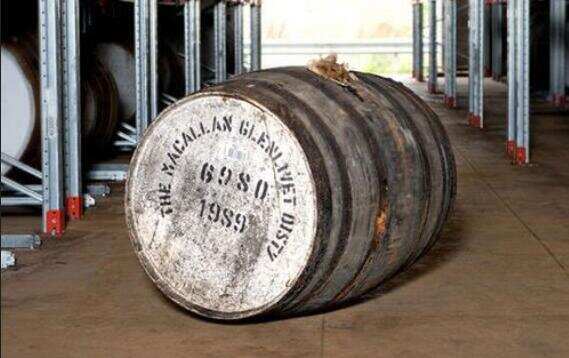 世界上最贵的威士忌麦卡伦60年陈，全球限量40瓶单瓶售价上千万
