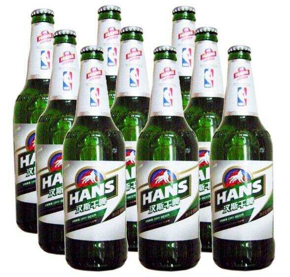 汉斯啤酒和青岛啤酒的关系，汉斯在青岛的管理下才扭亏为盈