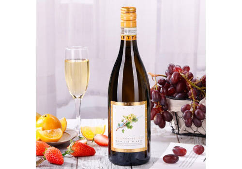 意大利法尔凯特布拉凯多甜红低起泡葡萄酒750ml一瓶价格多少钱？