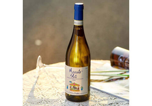 意大利斯卡里奥拉初恋低醇甜白葡萄酒750ml一瓶价格多少钱？
