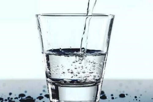 水在酿酒过程中起什么作用