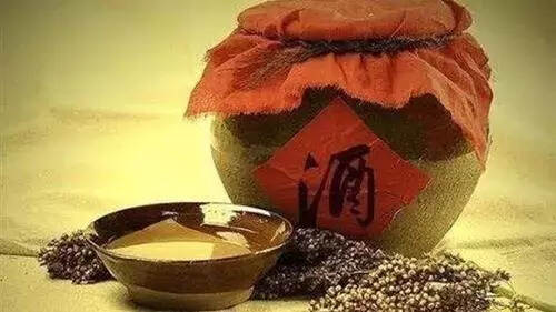 汉代酒文化的鼎盛与繁荣：曹操与九酝酒