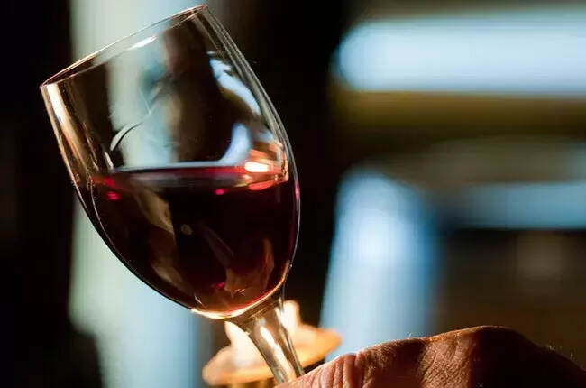 葡萄酒挂杯越多,品质就越好吗?
