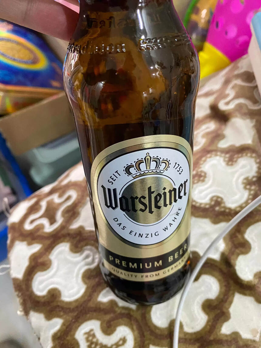 沃斯坦比尔森啤酒好喝吗(沃斯坦比尔森啤酒怎么样 品尝分享)