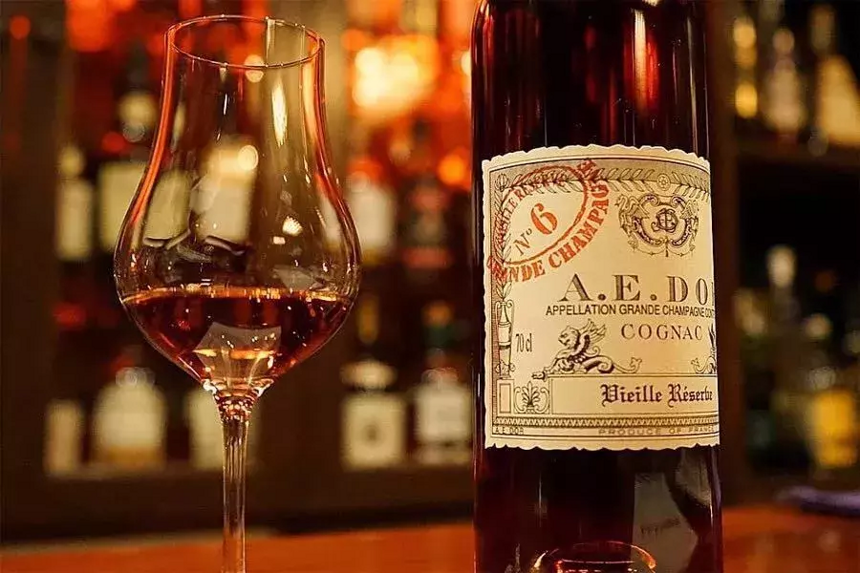 威士忌和白兰地的酒精度为什么是40%？