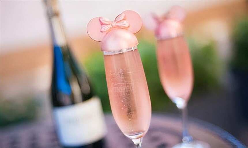 桃红香槟TOP 10，香槟中的女神，瑰丽的浪漫传奇