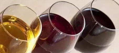 葡萄酒为什么会有这么多种颜色?