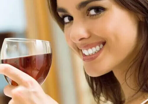 给你10个喝红葡萄酒的健康理由