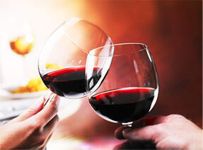 红葡萄酒如何减缓衰老