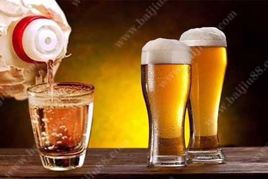 啤酒和白酒一起喝会给身体带来什么后果？