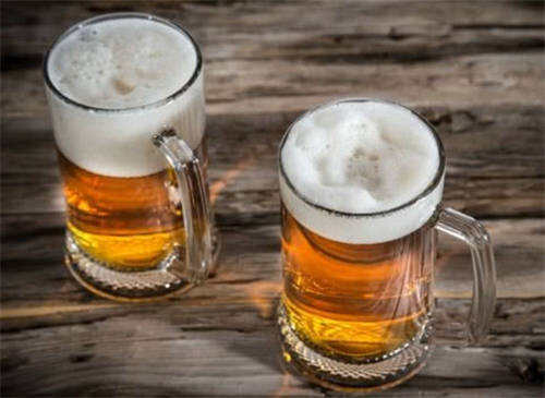 为什么喝不同的啤酒要使用不同的啤酒杯