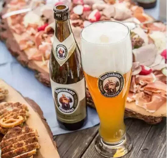 德国白啤酒500ml(德国白啤酒和黄啤酒的区别)