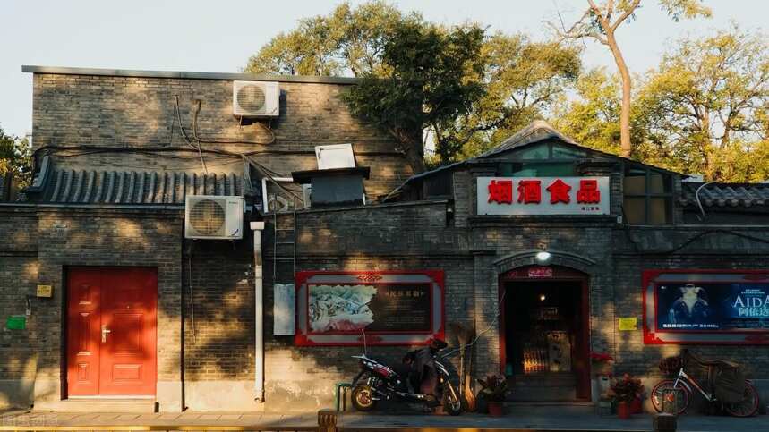 北京喝酒一大“怪象”：红星人人爱，但老北京喝的却是3款平价酒