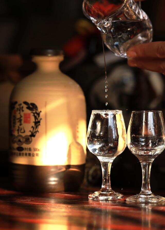 中国曾先后五次评选白酒的排名，唯一遗憾未入选世界十大名酒