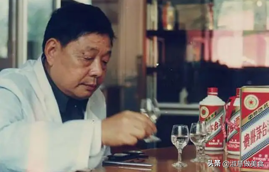 云南2大“尴尬酒”，在本地家喻户晓，出了省却无人识，你喝过吗