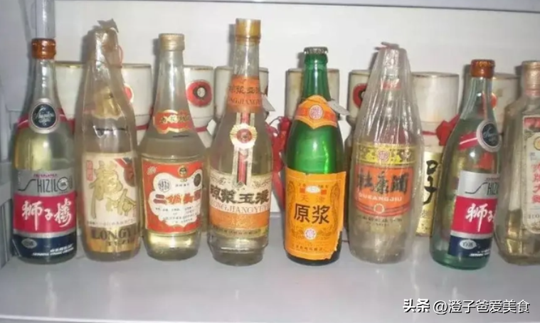 40年前，北京大叔花5元买2瓶酒，如今竟能卖到“天价”，为何？