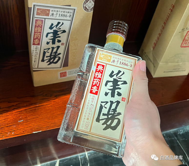 药香型白酒品鉴（8）：百年历史崇阳酒 四川药香独一支