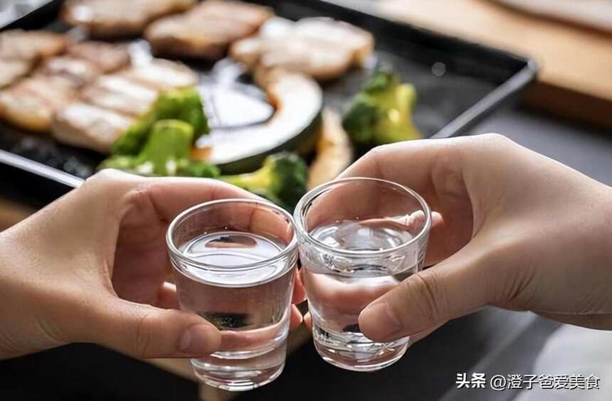 中国3款“光瓶酒”，都是100%纯粮佳酿，好喝也不贵，你都喝过吗