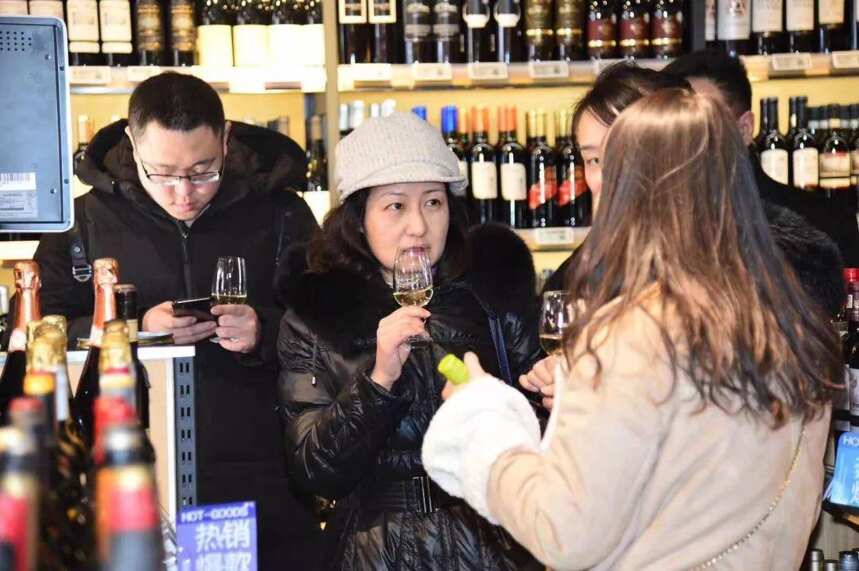 即时新闻｜2018北京跨年促销节之中外名酒品鉴会