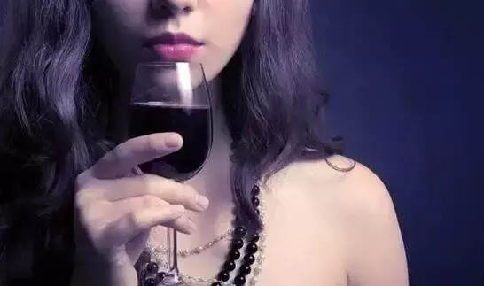 葡萄酒兑雪碧是一种怎样的体验？