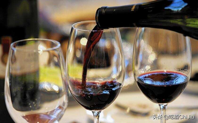 餐厅里，有哪些常见的红葡萄酒？